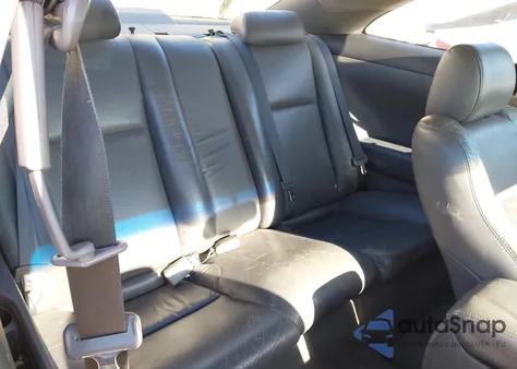 2004 Toyota Camry Solara Se/Spt/Sle z USA, uszkodzony, nr VIN 4T1CA38P44U038435